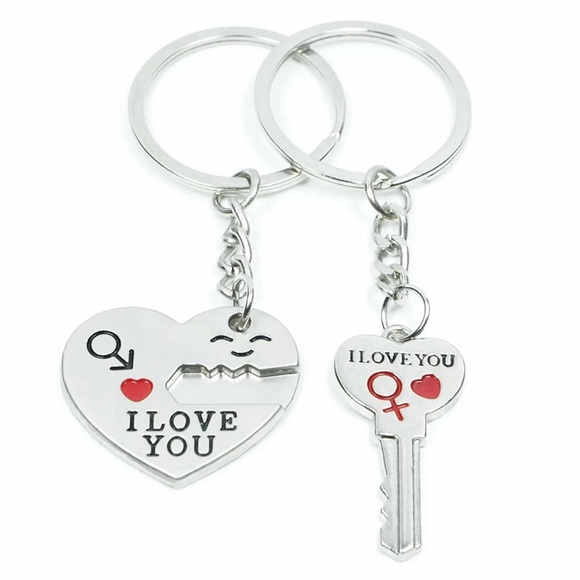 NWT. Silver Tone Romantic Couples Keychain Heart/Key. I LOVE YOU. - Picture 3 of 7
